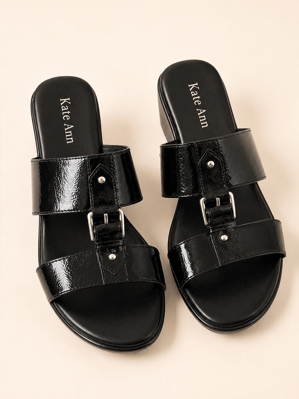 Kate Ann Black Patent Wedge Slide Sandals Silver Accent Size 6.5M - Picture 2 of 11
